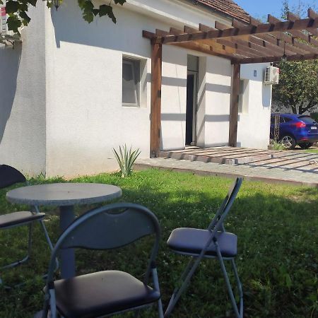 Apartmani Nova Topola エクステリア 写真