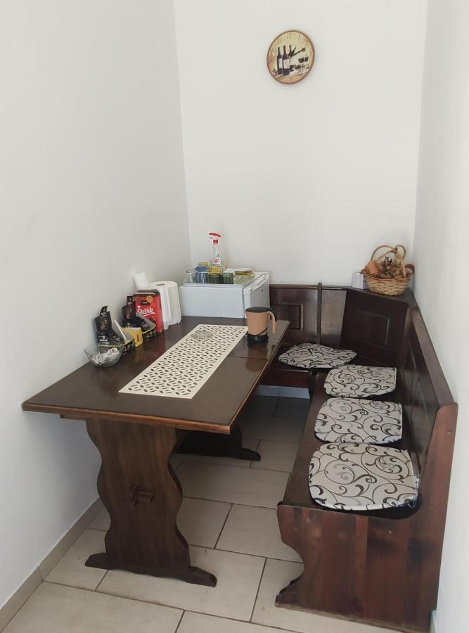 Apartmani Nova Topola エクステリア 写真